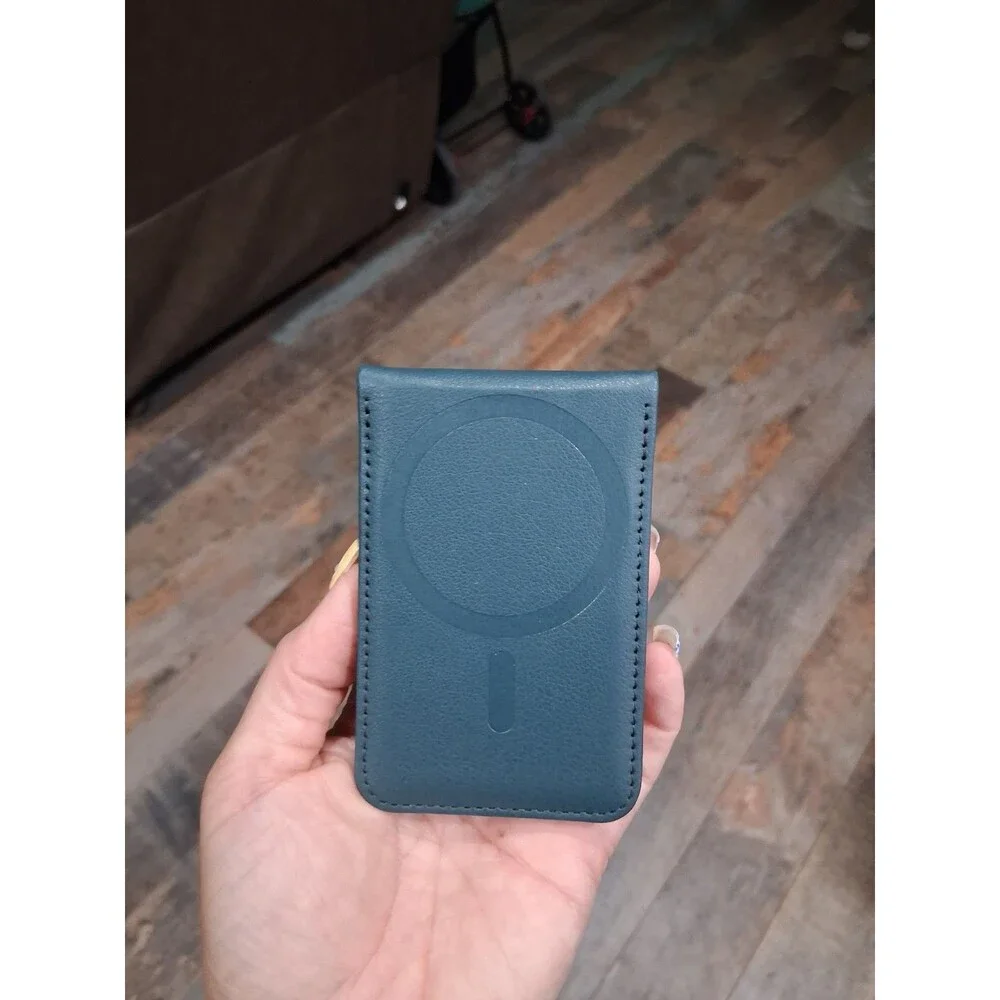Green Magsafe Wallet, Works with Apple Find My Magnetic Wallet for iPhone NEW SB